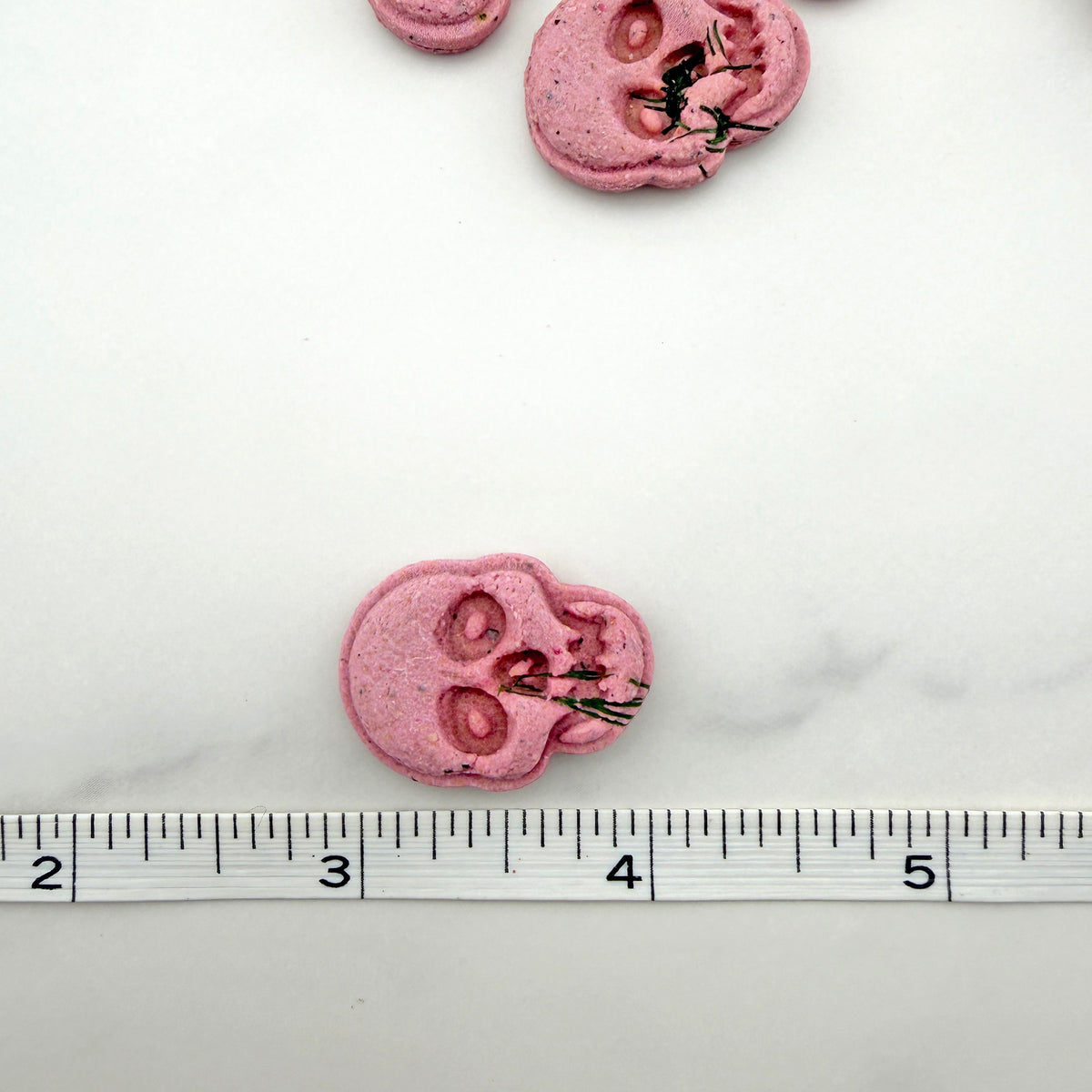 Pretty in Pink Skulls Halloween Oat Pet Treat